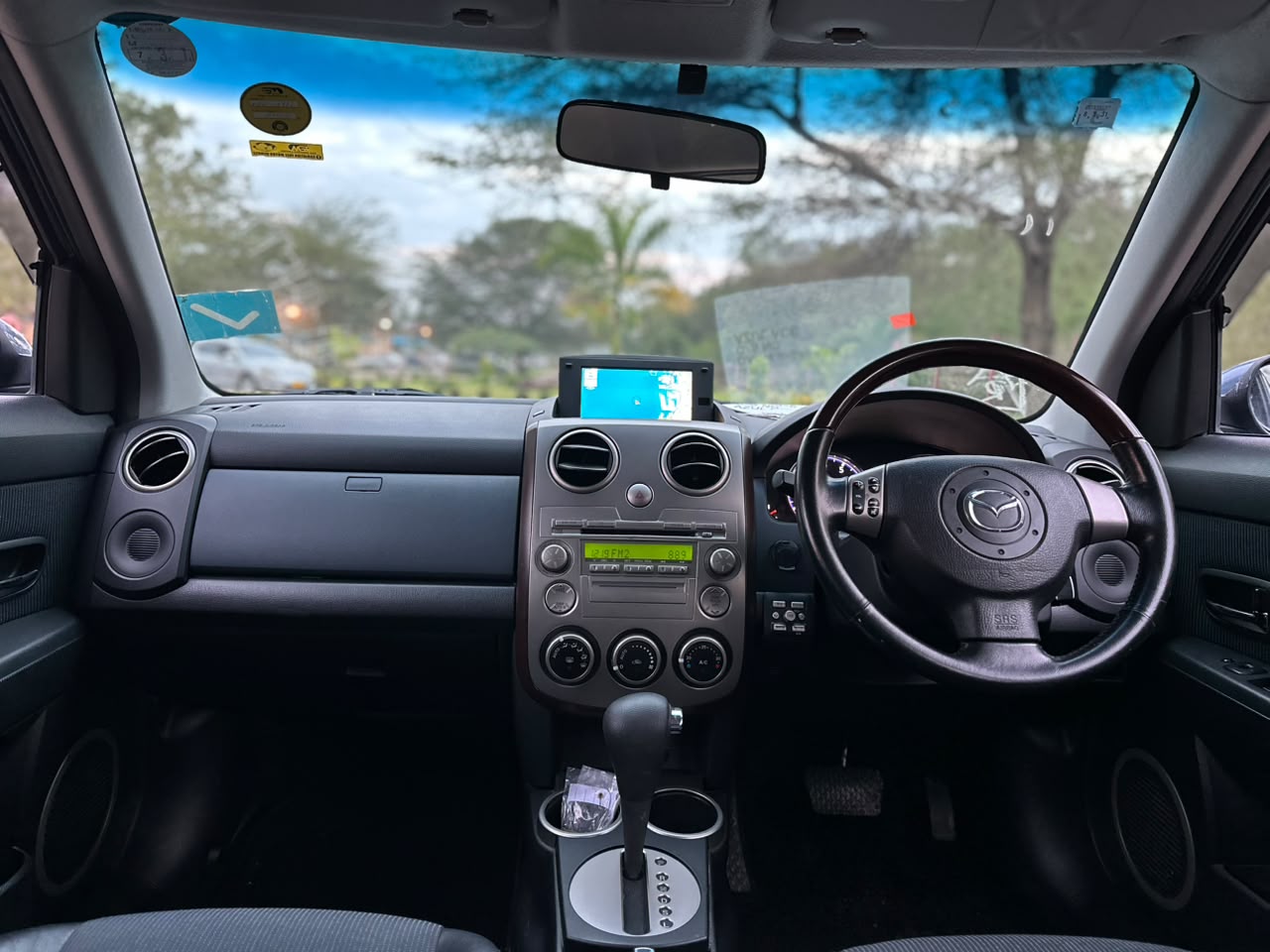 MAZDA VERISA thumbnail 5